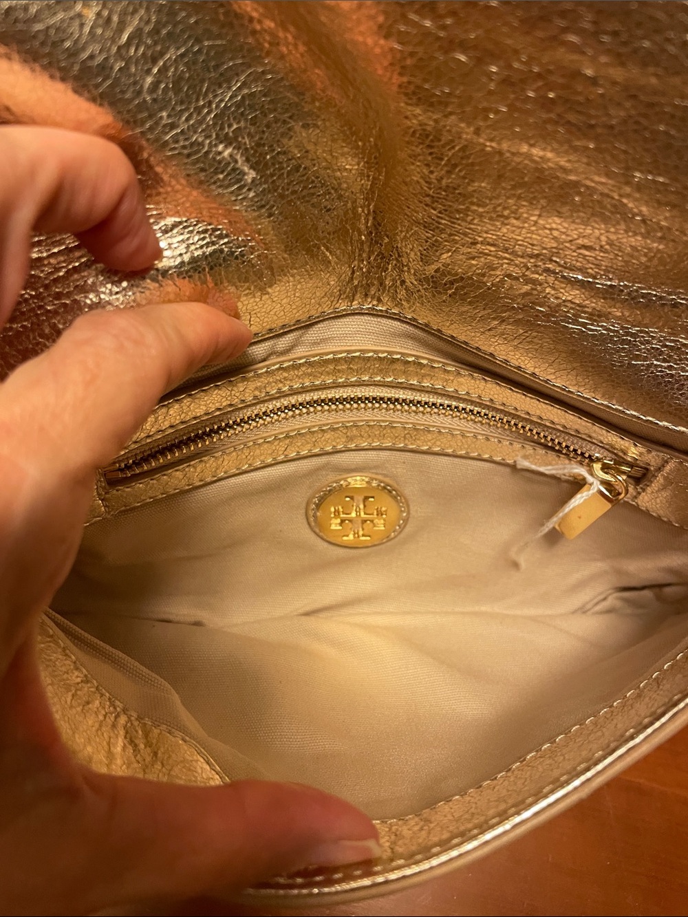 Tory Burch Metallic Gold Shoulder or Clutch Bag - Picture 8 of 9